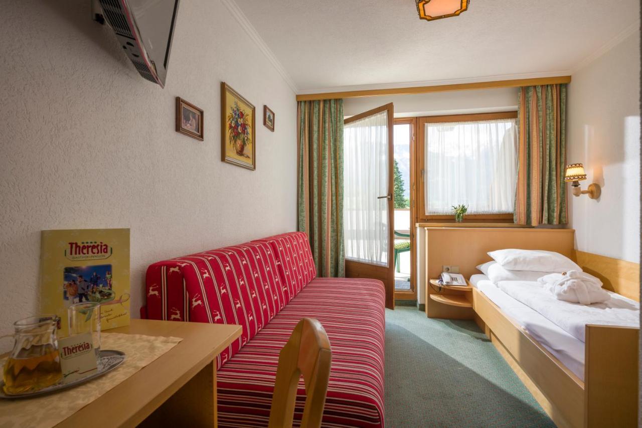 Hotel Theresia Ramsau im Zillertal Luaran gambar