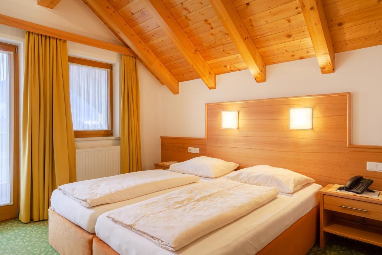 Hotel Theresia Ramsau im Zillertal Luaran gambar